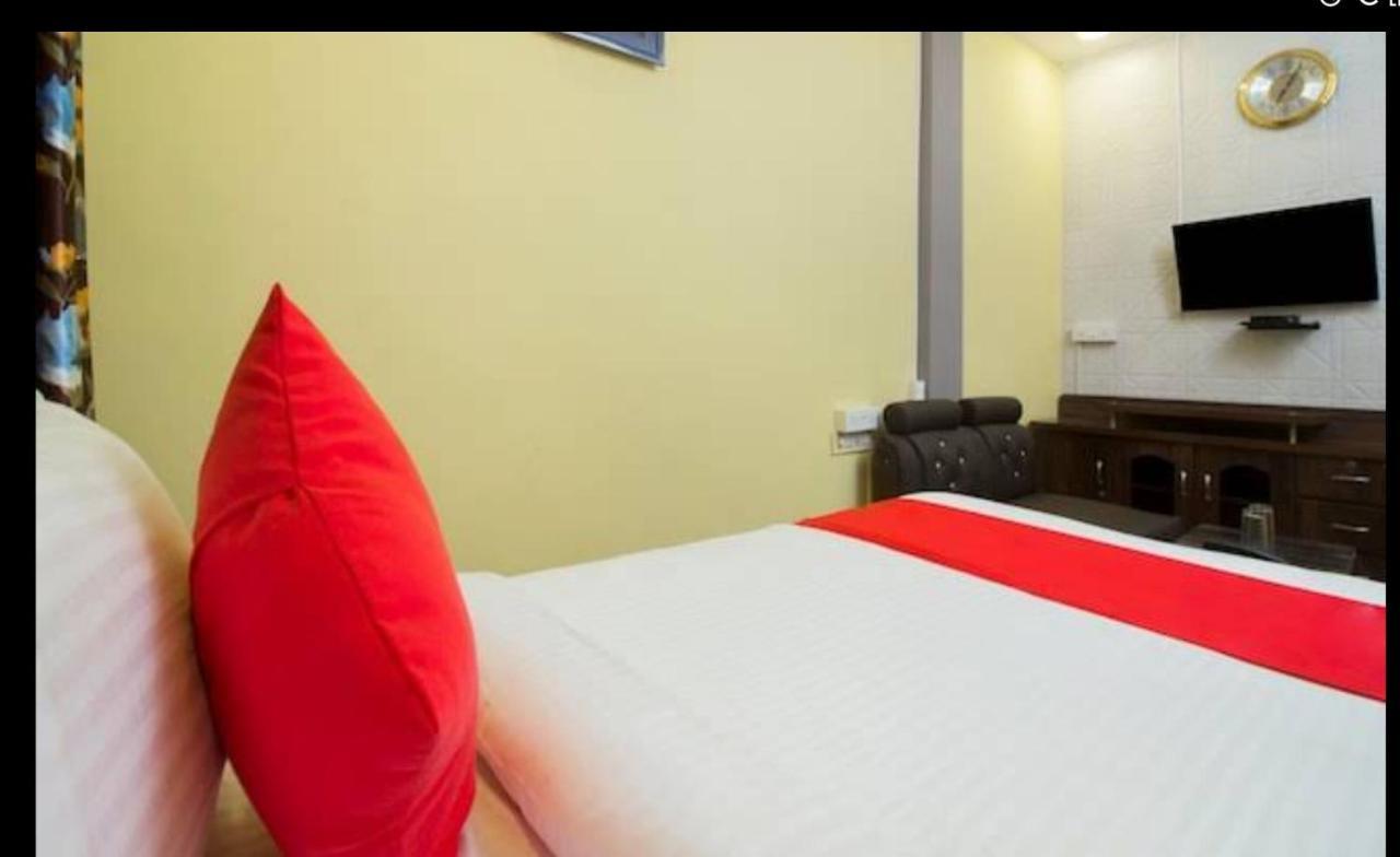 Hotel Swaraj Logde Panvel Ngoại thất bức ảnh
