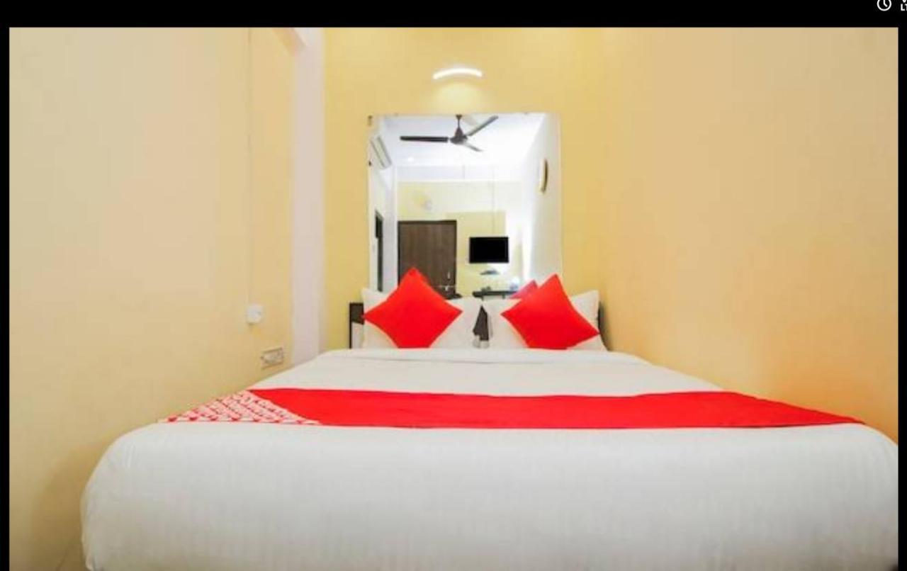 Hotel Swaraj Logde Panvel Ngoại thất bức ảnh